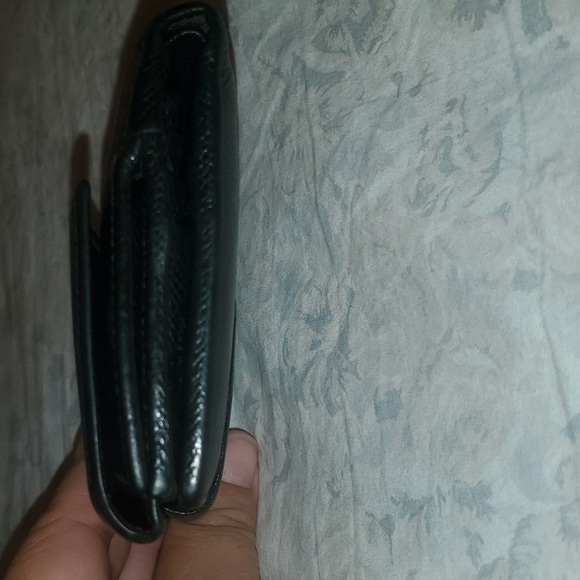 Bulgari Bright Grain Calf Leather Wallet - Picture 8 of 11